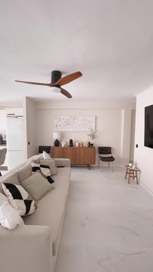 Precioso Apartamento Con Piscina A 3 Minutos De La Playa En Coche توريمولينوس المظهر الخارجي الصورة